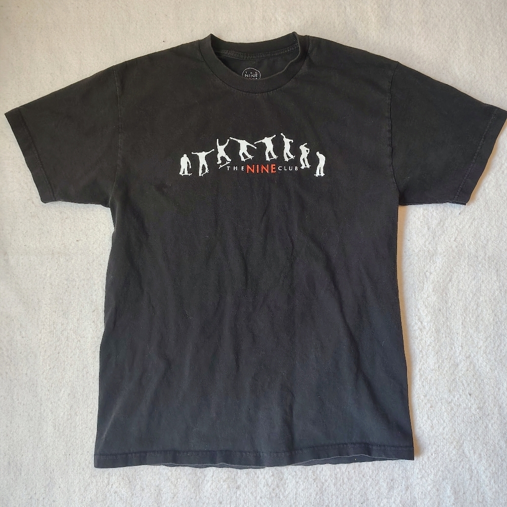 The 900 Club Skateboarding T-Shirt Size Large‎ Black Nine Short Sleeve Graphic